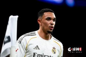 杰拉德：阿诺德落选我很意外，英格兰最优秀的35名球员难道没他？